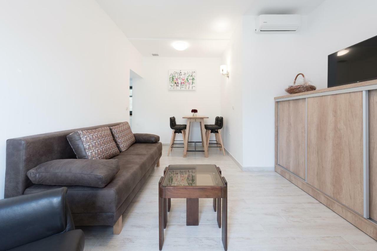 Apartment Obradovic 察夫塔特 外观 照片